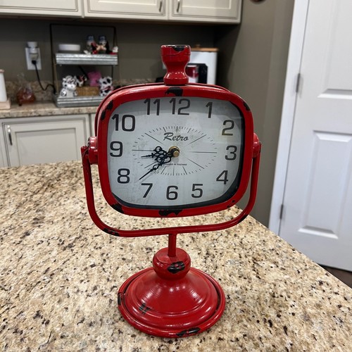 Retro red metal tabletop - red,